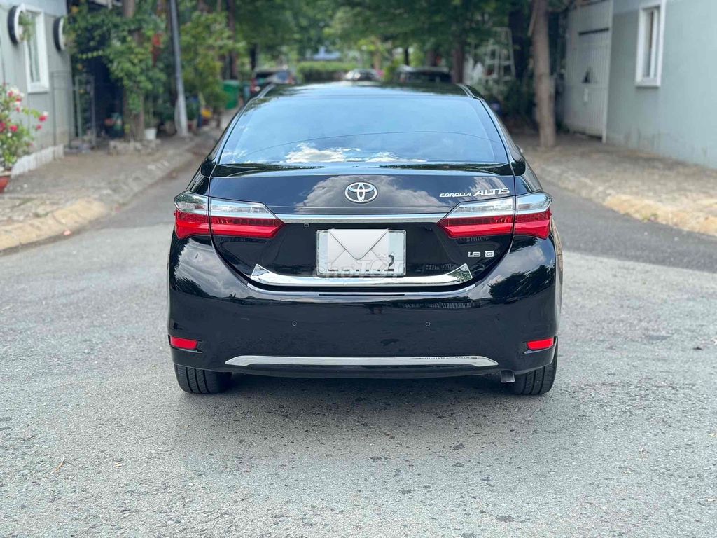Bán xe Toyota Corolla Alltis 1.8G At sx 2018. Mua bán Ô tô tại Quận 12 Tp Hồ Chí Minh được đăng bởi Mr Đức hình 4