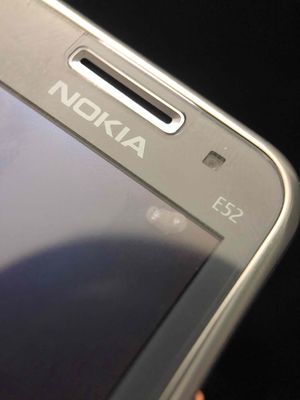 Nokia E52 xám đẹp, hiếm dần