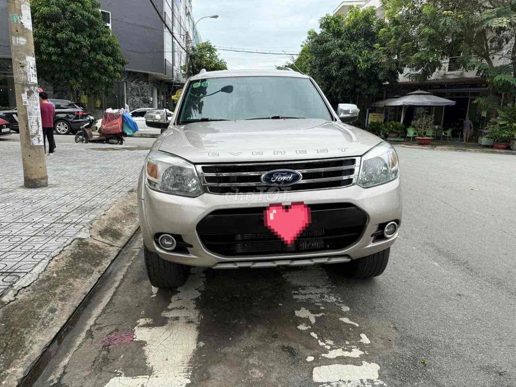 Ford Everest sx12/2014 AT 2.5 Diesel.  Limited zin. Mua bán Ô tô tại Quận Tân Phú Tp Hồ Chí Minh được đăng bởi chú năm phát  hình 5