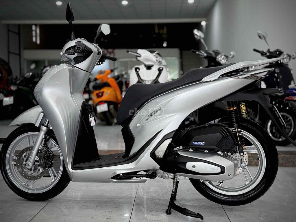 Sh125 2024 Odo8k Lướt chính chủ ký. Mua bán Xe máy tại Thị xã Phú Mỹ Bà Rịa - Vũng Tàu được đăng bởi Cửa Hàng Xe Máy Phú Mỹ hình 2