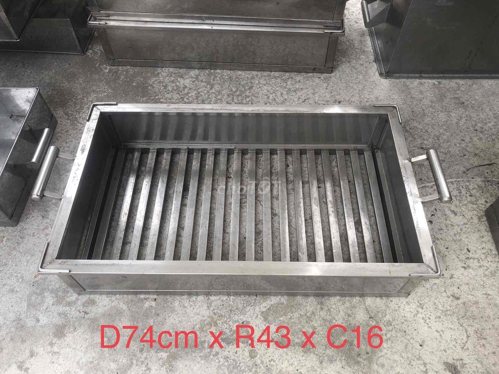 Khay để ly chén dĩa. Mua bán Dụng cụ nhà bếp tại Thành phố Thủ Đức Tp Hồ Chí Minh được đăng bởi Quân hình 1