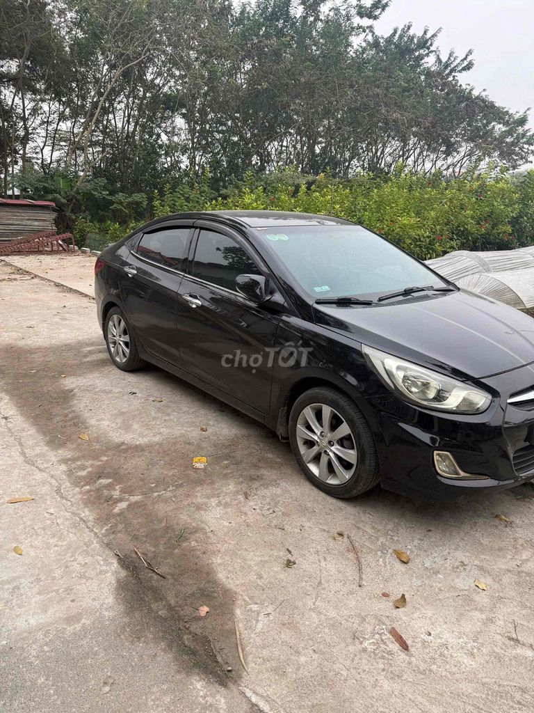 Hyundai Accent 2013 1.4 AT - 180000 km. Mua bán Ô tô tại Huyện Mê Linh Hà Nội được đăng bởi Mọc Auto hình 6