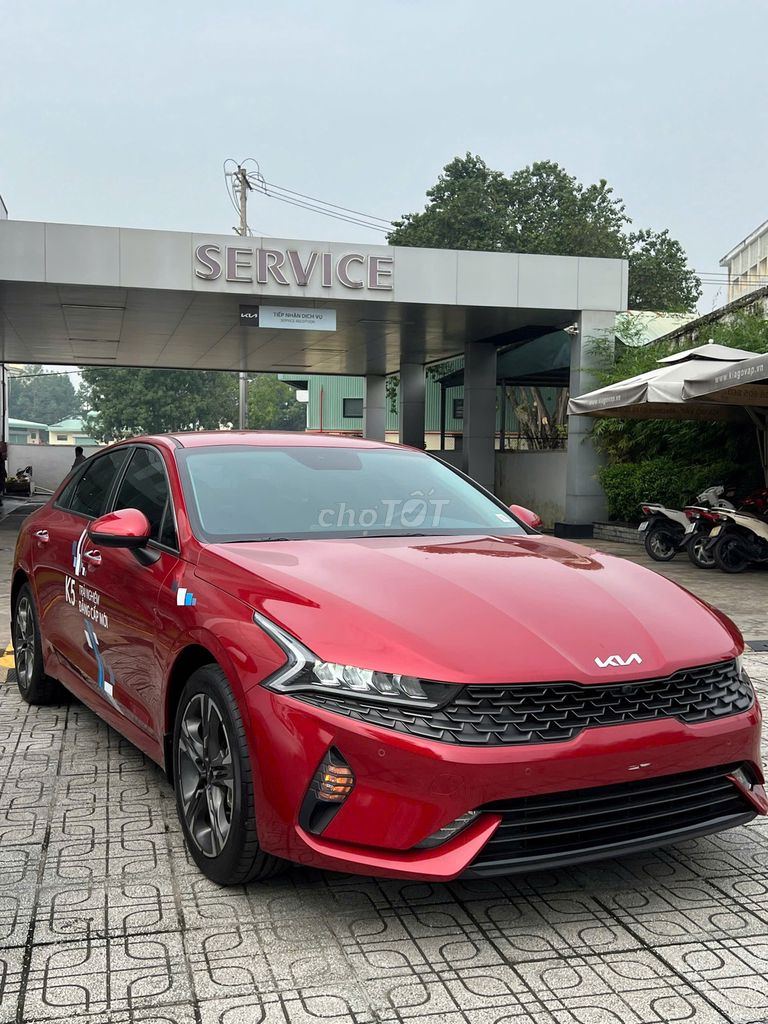 🚘 KIA K5 LUXURY 2023 – MÀU ĐỎ CR5 ❤️. Mua bán Ô tô tại Quận Gò Vấp Tp Hồ Chí Minh được đăng bởi Minh Thanh Kia Mazda HCM hình 1