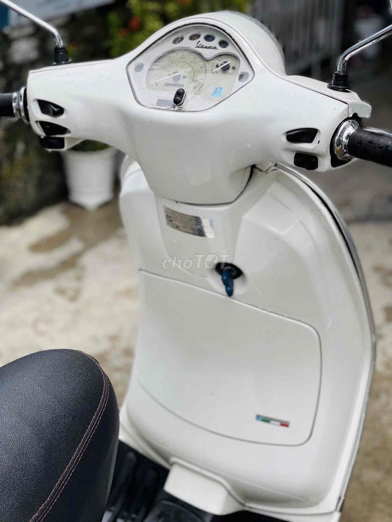 -Em Bán Xe Vespa Lx 125 Máy Móc Zin Êm Bốc. Mua bán Xe máy tại Huyện Phong Điền Cần Thơ được đăng bởi Danh Hà hình 3