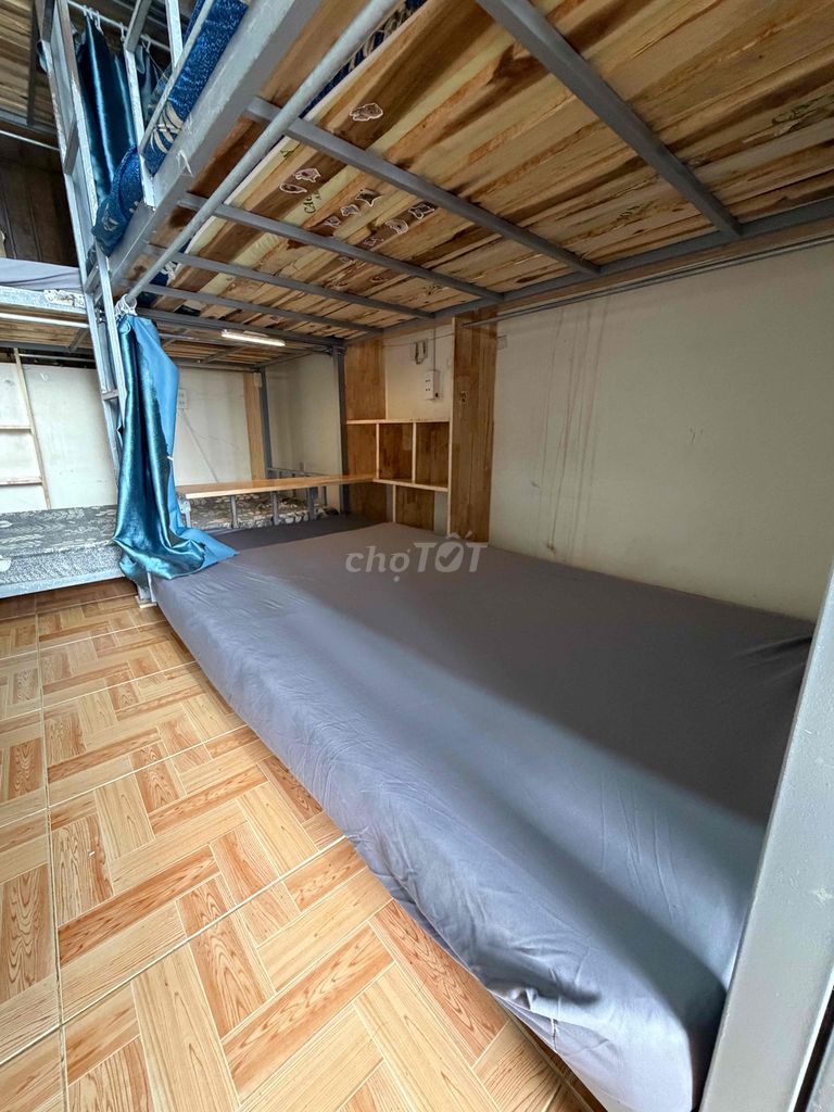 KÝ TÚC XÁ GIÁ RẺ GÒ VẤP – NGAY SÁT TRƯỜNG HỒNG ĐỨC – GIỜ GIẤC TỰ DO