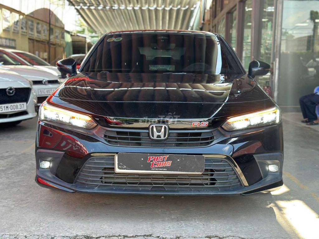 Honda Civic RS 2022 1.5L Turbo, màu đen,60.000 km. Mua bán Ô tô tại Quận Bình Tân Tp Hồ Chí Minh được đăng bởi Son Do hình 1