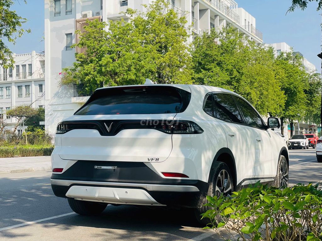 Vinfast VF8 Plus 2023 Trắng NT nâu da bò, pin CATL. Mua bán Ô tô tại Quận Thanh Xuân Hà Nội được đăng bởi Mr Phúc Vinfast lướt hình 10