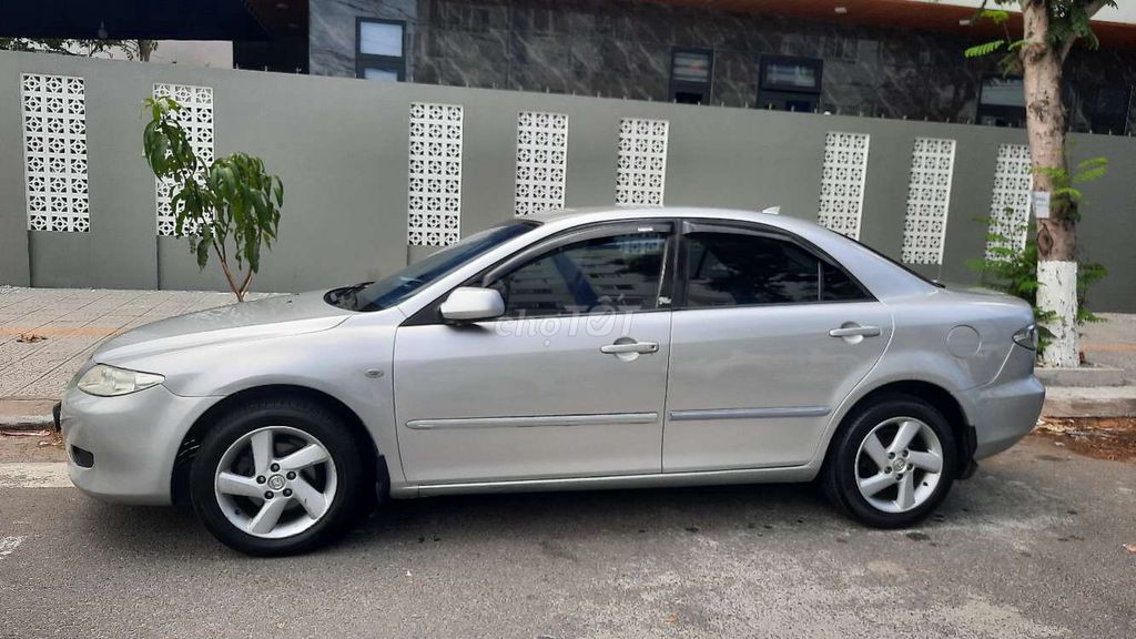 Mazda 6 Sedan Bạc