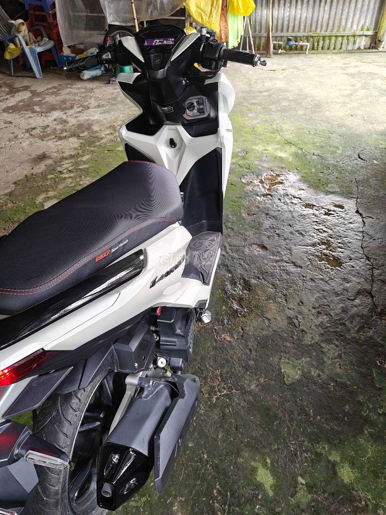 Honda Vario 150 2019 Trắng 26277 km. Mua bán Xe máy tại Huyện Phú Tân An Giang được đăng bởi Diệp Ngọc Quốc hình 3