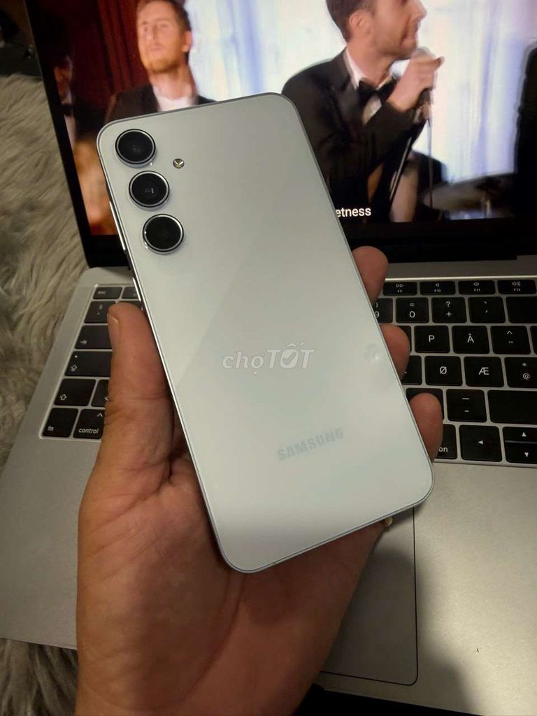 Samsung Galaxy A55 5G 128GB Xanh. Mua bán Điện thoại tại Quận Bình Thạnh Tp Hồ Chí Minh được đăng bởi Hoàng Giang hình 1