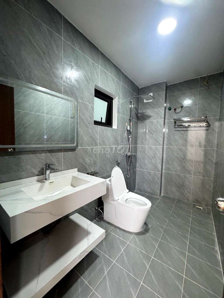 Mặt tiền lớn - kinh doanh - ô tô tránh ngày đêm trước cửa - thang máy.. Mua bán nhà ở tại Quận Long Biên Hà Nội được đăng bởi Nguyễn Văn Thụ hình 4