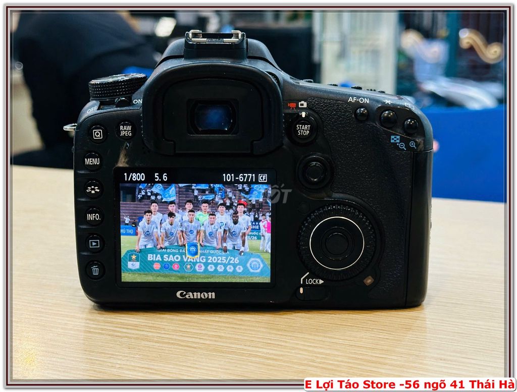 E pass CANON 7D KÈM 100-300 KING OF CROP nhà Canon. Mua bán Máy ảnh, Máy quay tại Quận Đống Đa Hà Nội được đăng bởi Nguyễn Tiến Lợi hình 1