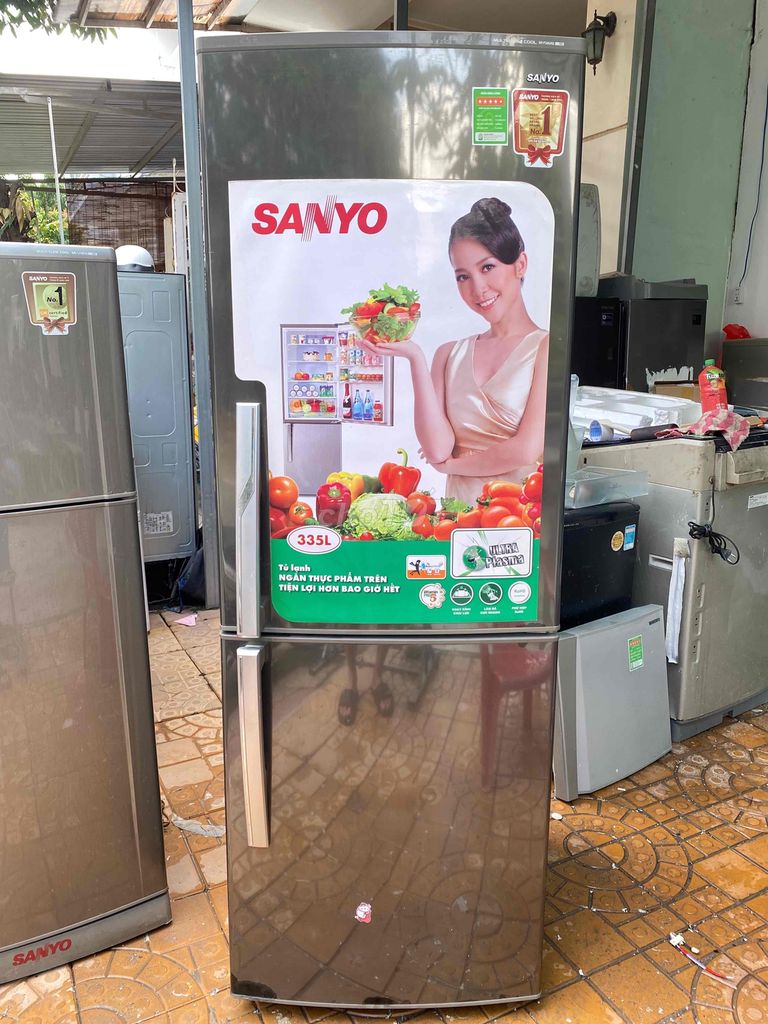 Thanh Lý Tủ Lạnh Ngăn Đá Dưới Sanyo 335L