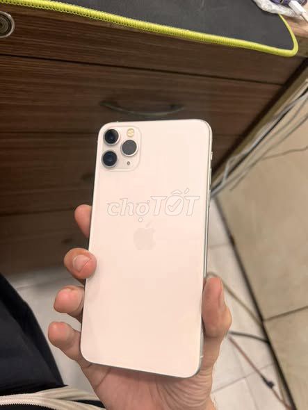 Apple iPhone 11 Pro Max 64GB Trắng 70%. Mua bán Điện thoại tại Quận 1 Tp Hồ Chí Minh được đăng bởi Hội Đồ Điện Tử hình 1