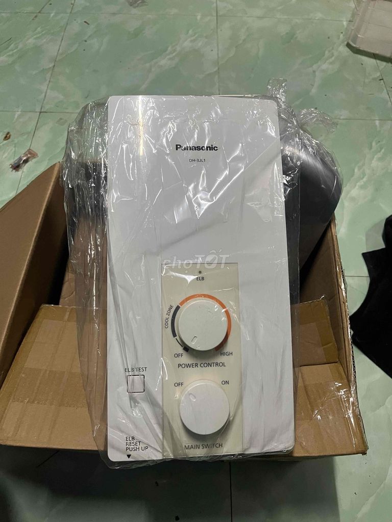Máy tắm nóng Panasonic DH-3JL1 Trắng. Mua bán Thiết bị vệ sinh, nhà tắm tại Thành phố Rạch Giá Kiên Giang được đăng bởi NGUYÊN VAN Y hình 1