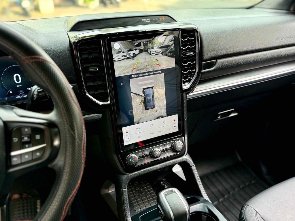 Ford Everest 2024 Titanium 2.0 AT 4x2 - 41000 km. Mua bán Ô tô tại Thành phố Biên Hòa Đồng Nai được đăng bởi Peacemaker hình 6