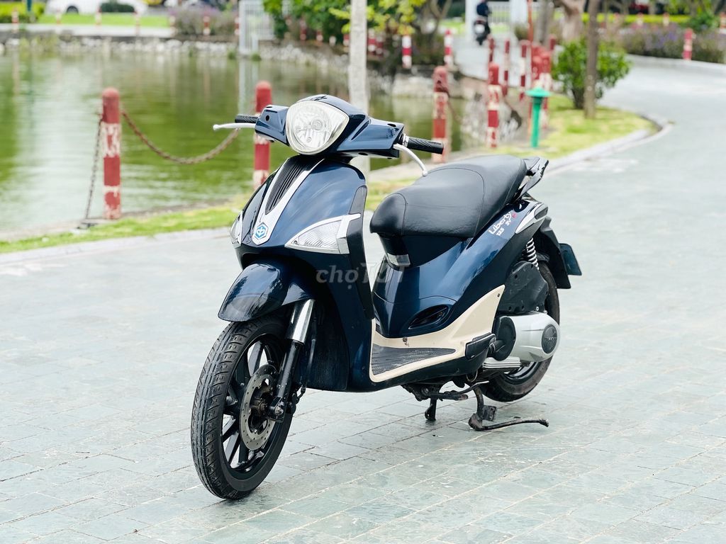 PIAGGIO LIBERTY 125 3v ie BIỂN HÀ NỘI MÁY ZIN NGON. Mua bán Xe máy tại Quận Cầu Giấy Hà Nội được đăng bởi Mai Khôi Nguyên hình 2