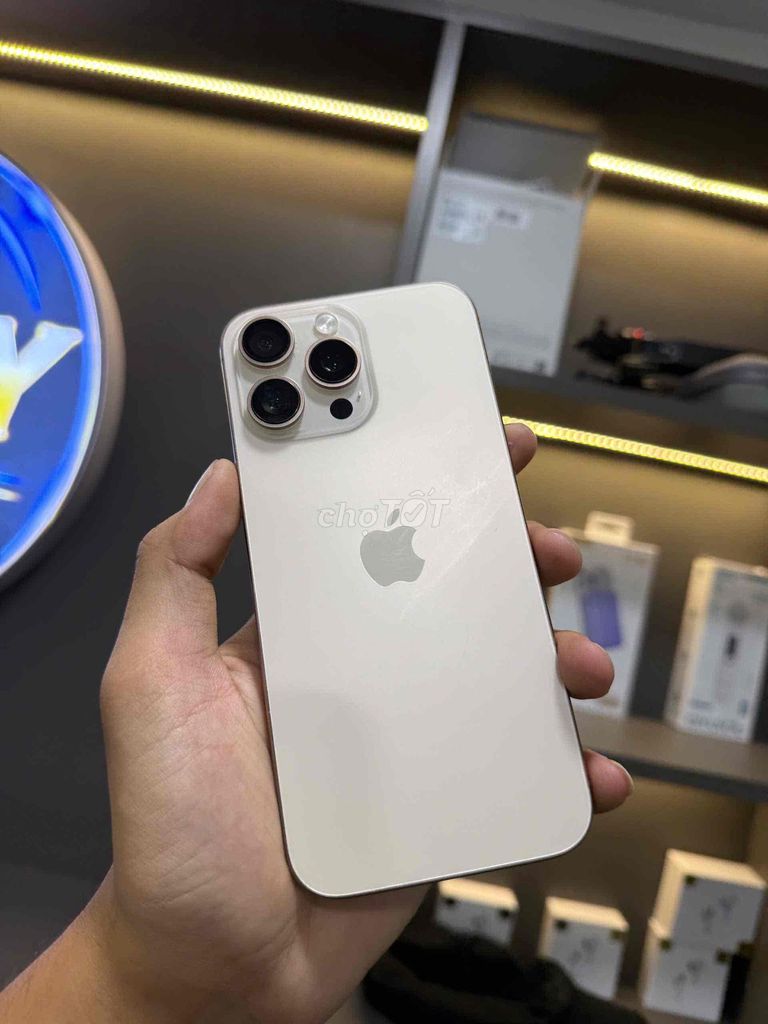 Apple iPhone 16 Pro Max 512GB Vàng KO SỬ DỤNG SIM. Mua bán Điện thoại tại Quận 4 Tp Hồ Chí Minh được đăng bởi Thanh Sang hình 1