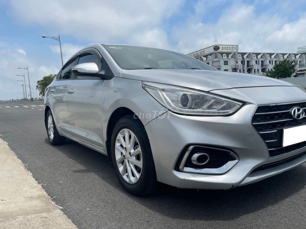 Bán Hyundai Accent 2020, bản tiêu chuẩn, 93000 km