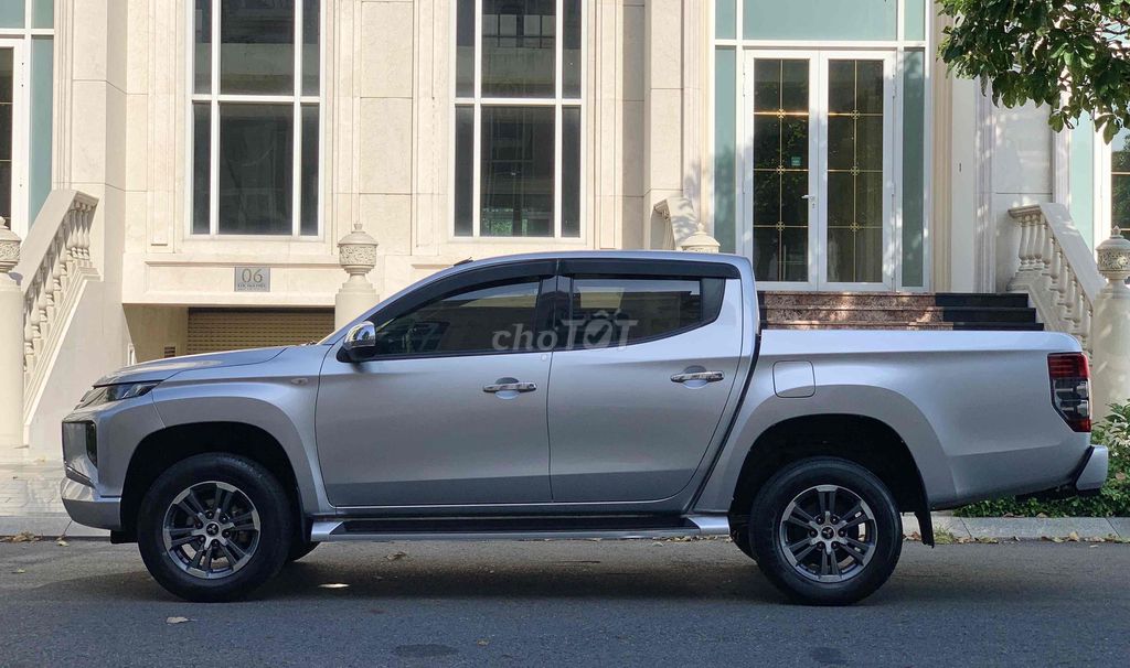 Bán tải Triton 2021 AT 1 chủ sd giá hợp lý. Mua bán Ô tô tại Thành phố Thủ Dầu Một Bình Dương được đăng bởi Tín hình 14