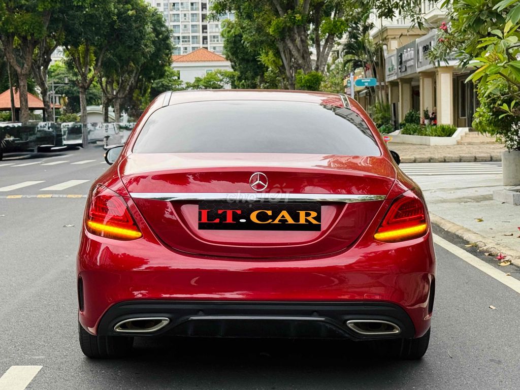 Mercedes C 300 AMG model 2020 thể thao. Mua bán Ô tô tại Quận 7 Tp Hồ Chí Minh được đăng bởi Hồ Tuấn  hình 5
