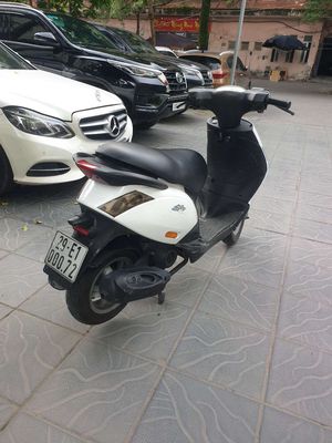 Bán ze Zip trắng đẹp như ngọc chinh. Mua bán Xe máy tại Quận Thanh Xuân Hà Nội được đăng bởi Trần xuân sơn