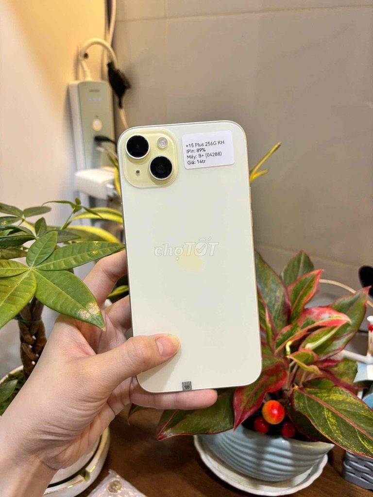 iPhone 15 Plus 256Gb bản khay sim KH/A zin đẹp98.5. Mua bán Điện thoại tại Huyện Hóc Môn Tp Hồ Chí Minh được đăng bởi SIRI STORE HCM hình 1