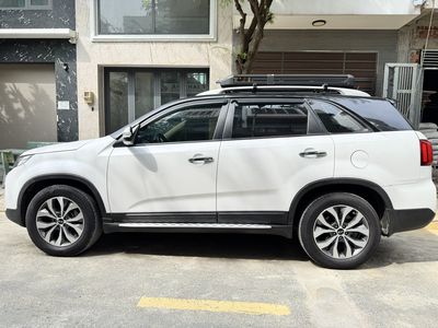 Sorento 2017 GATH Trắng zin 79.000 km. Mua bán Ô tô tại Quận 12 Tp Hồ Chí Minh được đăng bởi Song Hành