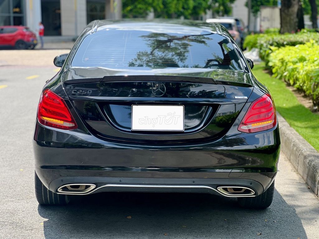 ❤️ 𝑴𝒆𝒓𝒄𝒆𝒅𝒆𝒔 𝑪250 𝑬𝒙𝒄𝒍𝒖𝒔𝒊𝒗𝒆 - 𝑩𝒍𝒂𝒄𝒌 𝑬𝒅𝒊𝒕𝒊𝒐𝒏. Mua bán Ô tô tại Quận 7 Tp Hồ Chí Minh được đăng bởi Tri Mercedes DNZ hình 5