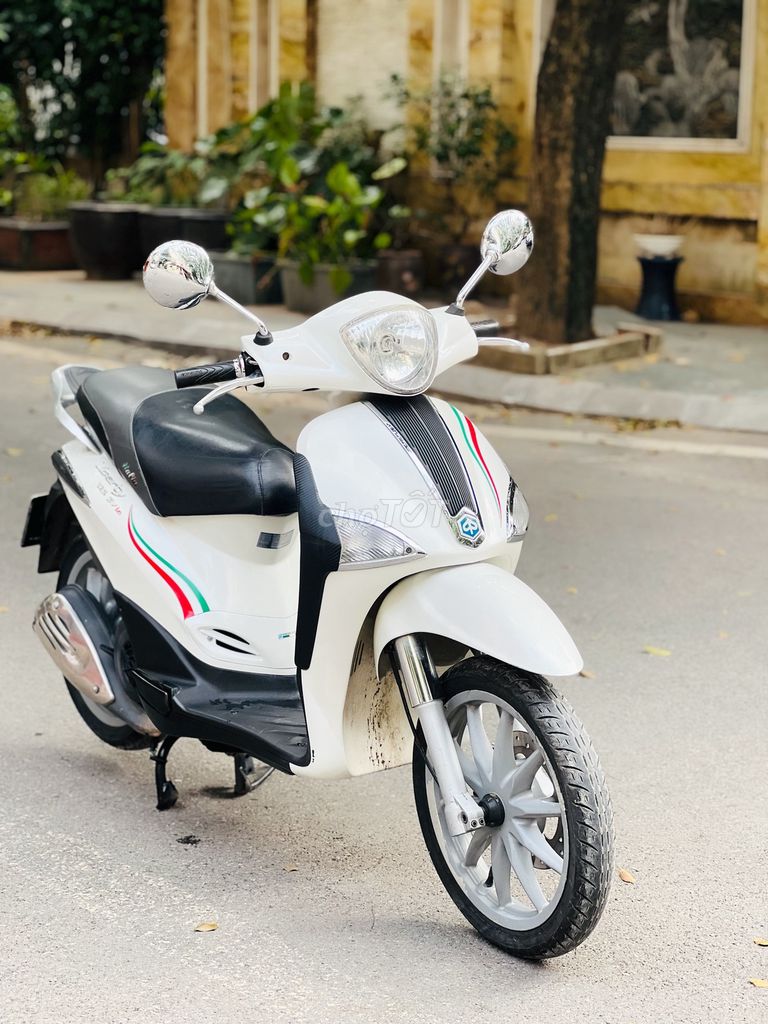 LIBERTY 125 3V IE BIỂN HÀ NỘI ĐỜI CHÓT. Mua bán Xe máy tại Quận Cầu Giấy Hà Nội được đăng bởi Đỗ Mai hình 2