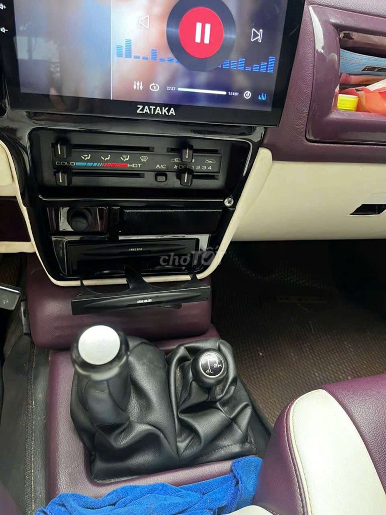 Isuzu 2000 Trắng 5 chỗ. Mua bán Ô tô tại Thành phố Buôn Ma Thuột Đắk Lắk được đăng bởi oai hình 3