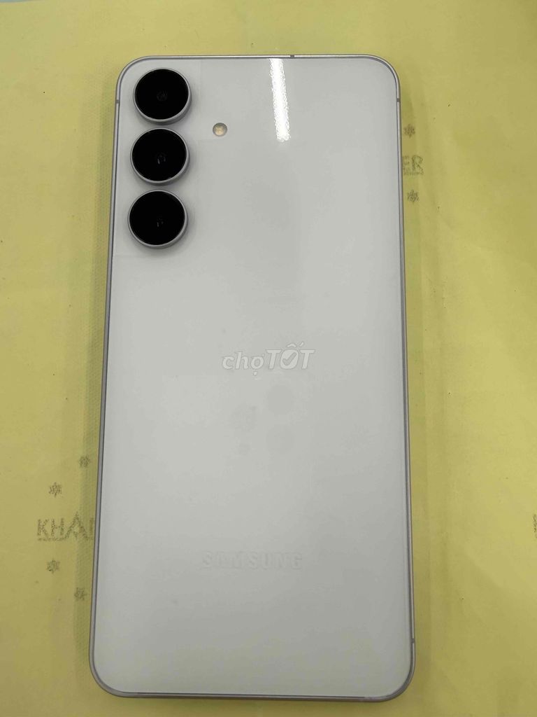 Samsung S25Fe 256GB Trắng còn BH. Mua bán Điện thoại tại Quận Hải Châu Đà Nẵng được đăng bởi Hoàng An hình 1
