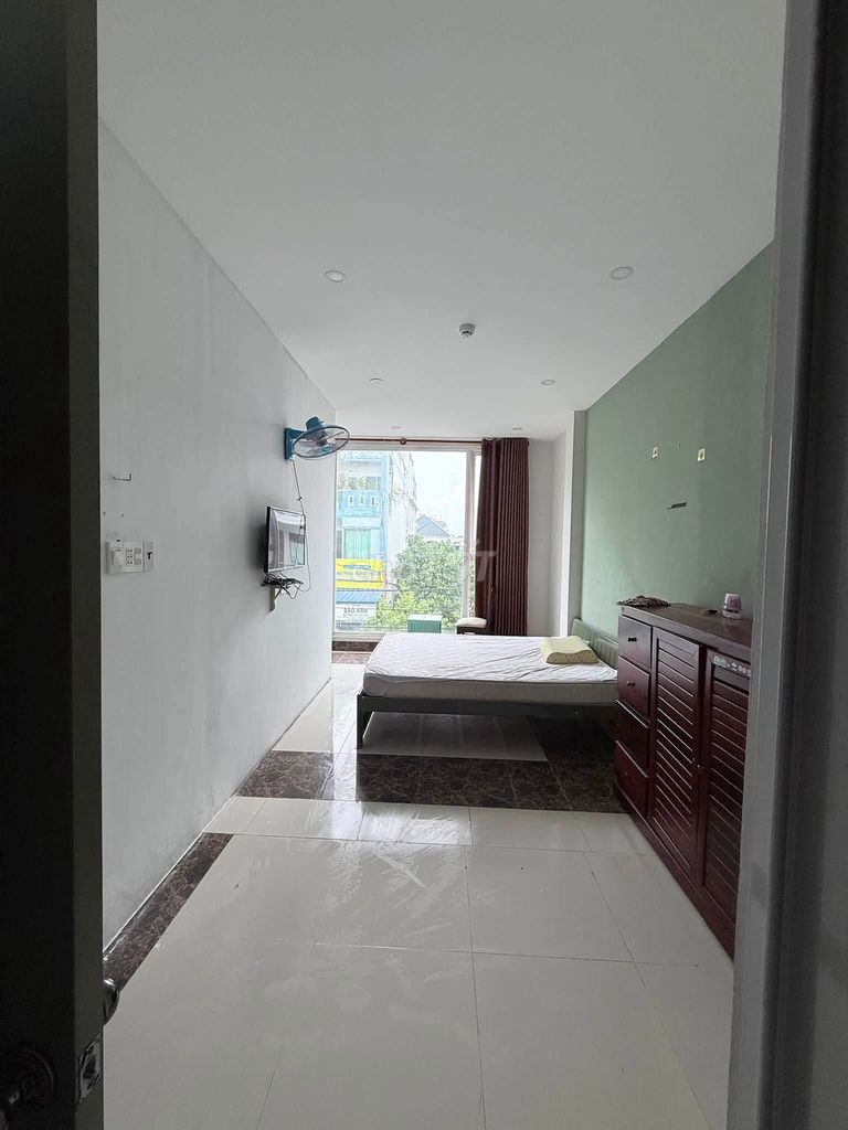 Phòng trọ trang bị nội thất gần cầu Quang Trung, Cần Thơ
