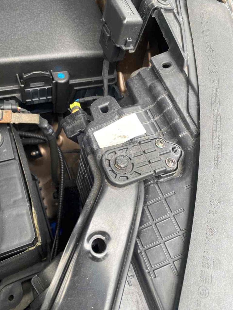 Hyundai Santa Fe 2015 2.4L 4WD - 43000 km. Mua bán Ô tô tại Quận Tân Phú Tp Hồ Chí Minh được đăng bởi Niên hình 14