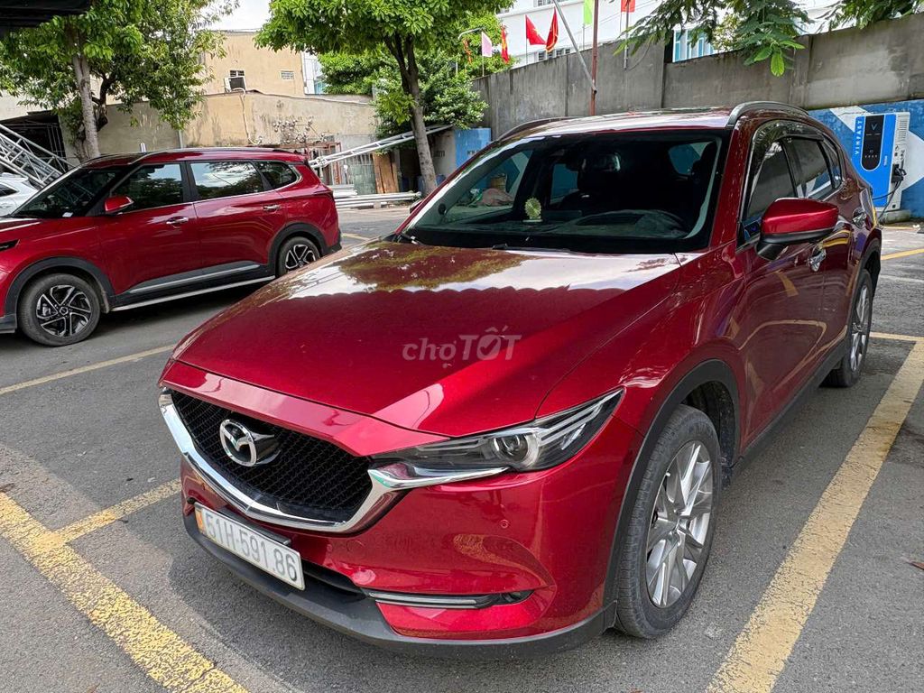 2019 2.0 Premium - 72000 km. Mua bán Ô tô tại Thành phố Dĩ An Bình Dương được đăng bởi Trương Tuấn Kiệt hình 1
