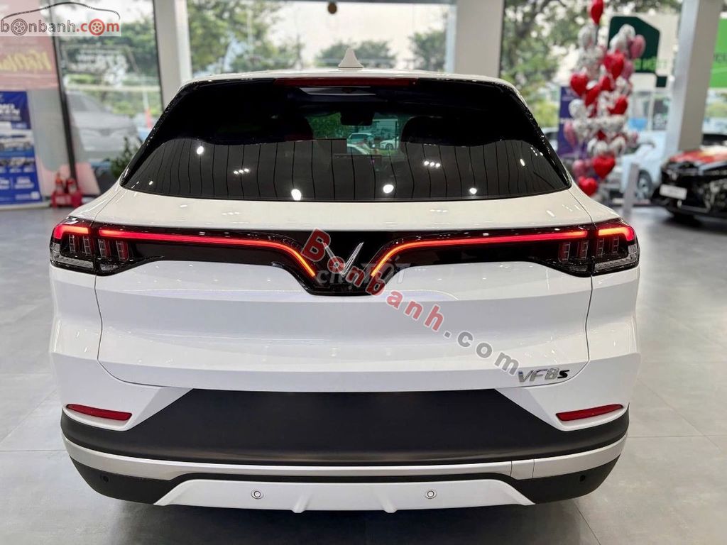 VinFast VF8 Eco AWD 2024 - 880 Triệu. Mua bán Ô tô tại Thị xã Sơn Tây Hà Nội được đăng bởi Green Furute Sơn Tây hình 6
