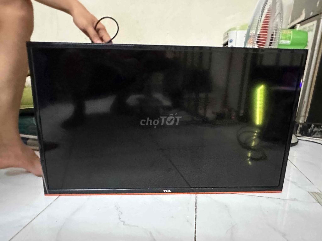 Tivi TCL L32S62T 32 inch Đen. Mua bán Tivi, Âm thanh tại Quận 5 Tp Hồ Chí Minh được đăng bởi Cuong Vo hình 1