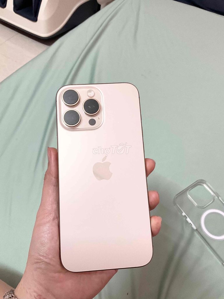 Iphone 16 Pro Max 256GB VN. Mua bán Điện thoại tại Thành phố Long Xuyên An Giang được đăng bởi Gia Linh hình 1