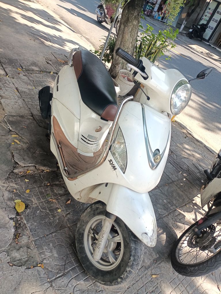 Dư xe thanh lý chạy ngon có giấy. Mua bán Xe máy tại Quận Sơn Trà Đà Nẵng được đăng bởi Tiến hình 2