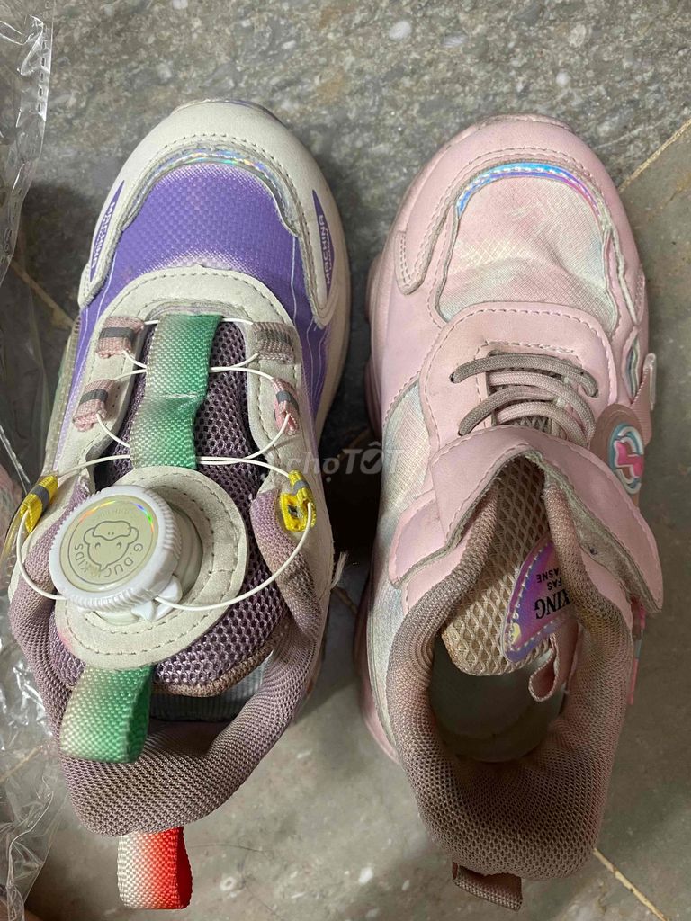 Giày thể thao Nữ Hồng, Tím size 28-30. Mua bán Giày dép tại Quận 3 Tp Hồ Chí Minh được đăng bởi Mẫn Huỳnh hình 1