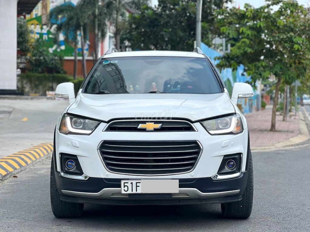 Chevrolet Captiva 2017 Revv 2.4AT - 7 chỗ rộng rãi