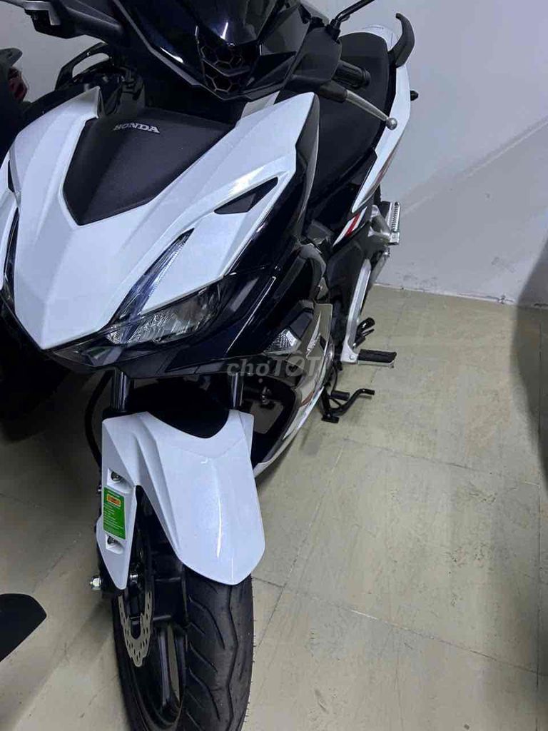 Honda/ Winner X 2024. Mua bán Xe máy tại Quận 1 Tp Hồ Chí Minh được đăng bởi Aleson chen hình 4