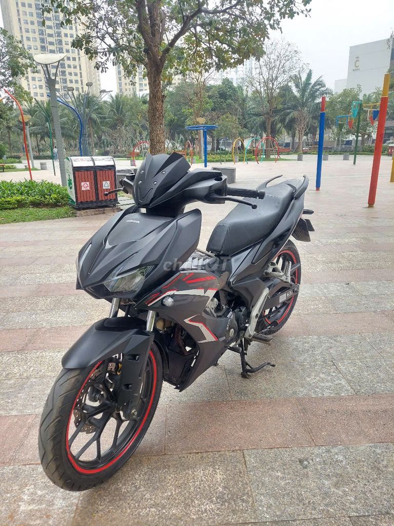 Tôi chính chủ cần bán winner X mầu đen chính chủ