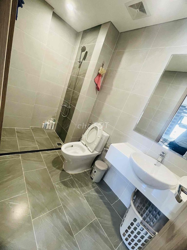 CỰC PHẨM CĂN HỘ 70m2 3PN,ĐÃ CÓ SỔ,TĂNG NỘI THẤT CHO KHÁCH THIỆN CHÍ.. Mua bán căn hộ/chung cư tại Thành phố Thủ Đức Tp Hồ Chí Minh được đăng bởi Lê Đức Khánh Ngọc hình 4