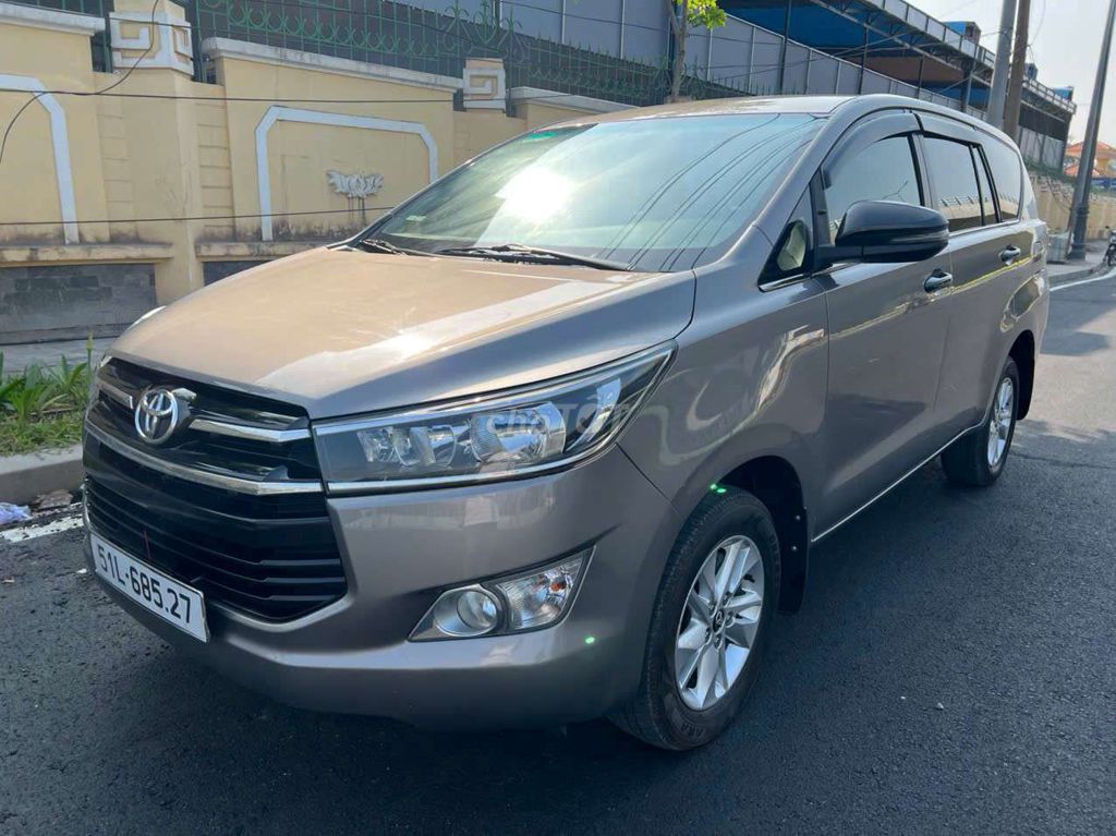 BÁN XE TOYOTA INNOVA 2.0 E 2019 SỐ SÀN TRÙM MỀN.