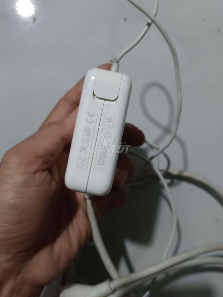 Sạc magsafe laptop Apple Trắng. Mua bán Phụ kiện (Màn hình, Chuột...) tại Quận 12 Tp Hồ Chí Minh được đăng bởi Minh hình 1