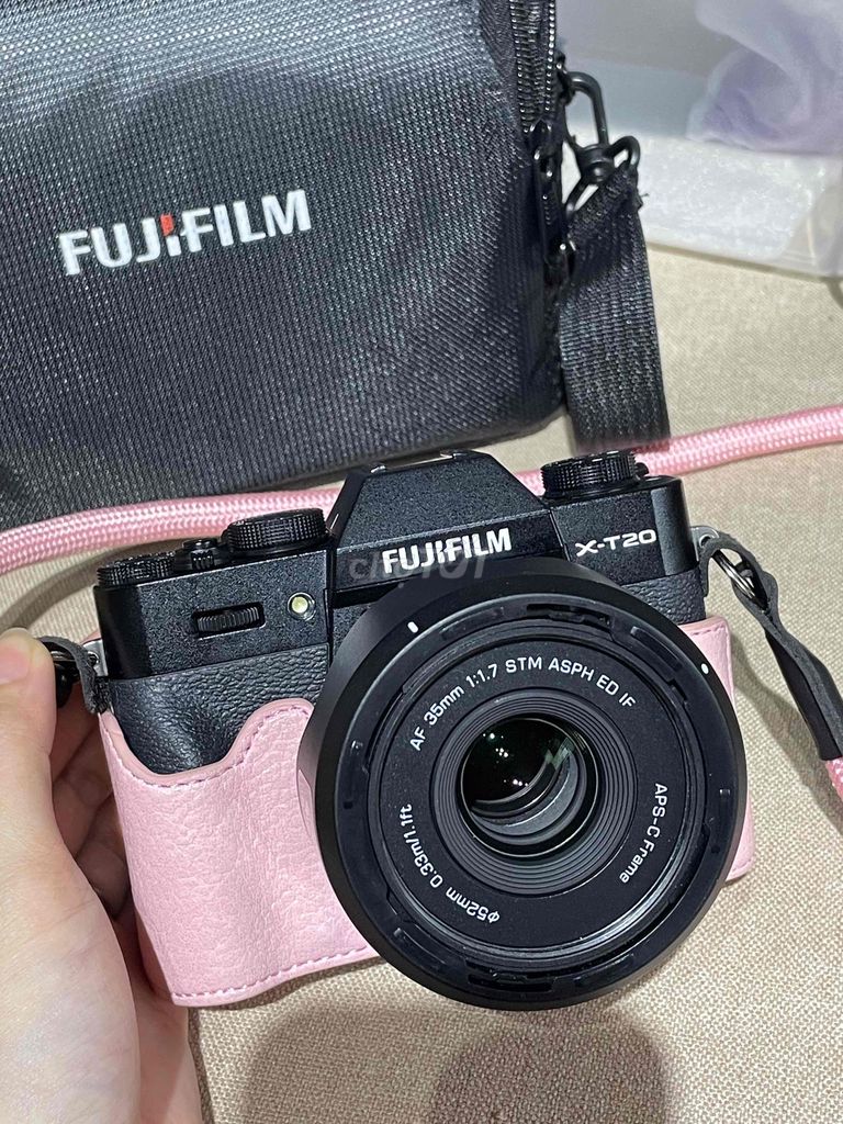 Máy ảnh Fujifilm X-T20, lens Viltrox 35mm/1.7. Mua bán Máy ảnh, Máy quay tại Quận 10 Tp Hồ Chí Minh được đăng bởi Trần Như Ngọc hình 1