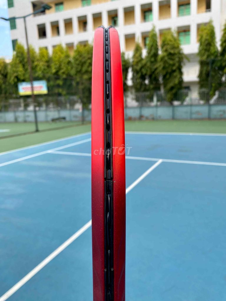 Cần bán vợt tennis Yonex 280gr