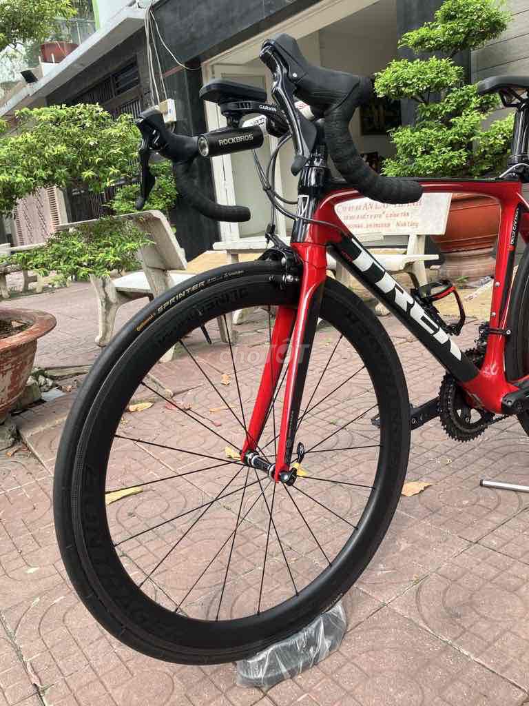 Bán xe đạp đua khung Trek carbon Madone 6.5