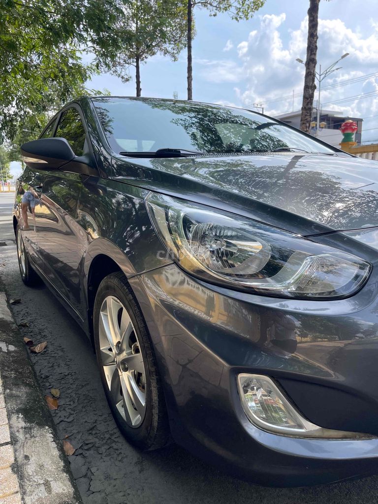 Hyundai Accent 2011 1.4 AT - 100000 km. Mua bán Ô tô tại Huyện Hòa Thành Tây Ninh được đăng bởi TrầnNhậtMinh hình 2